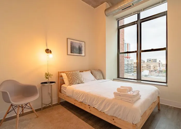 Stylish 2br With Optional Parking & Gym Access Near Lakefront, Shedd Aquarium And Mccormick Center Apartamento *