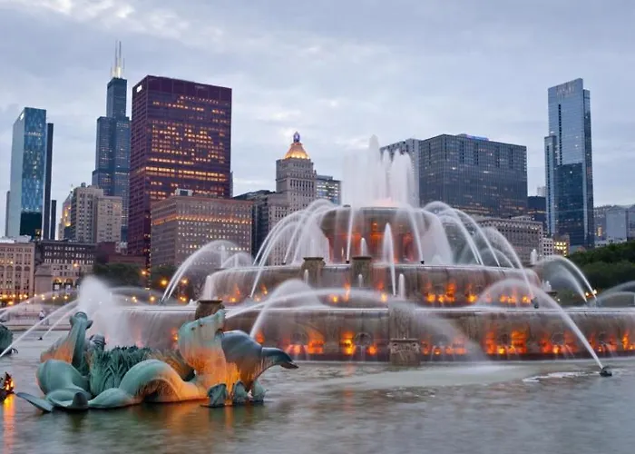 Stylish 2br With Optional Parking & Gym Access Near Lakefront, Shedd Aquarium And Mccormick Center * Chicago